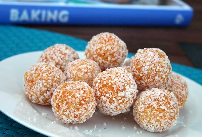 Apricot-Balls