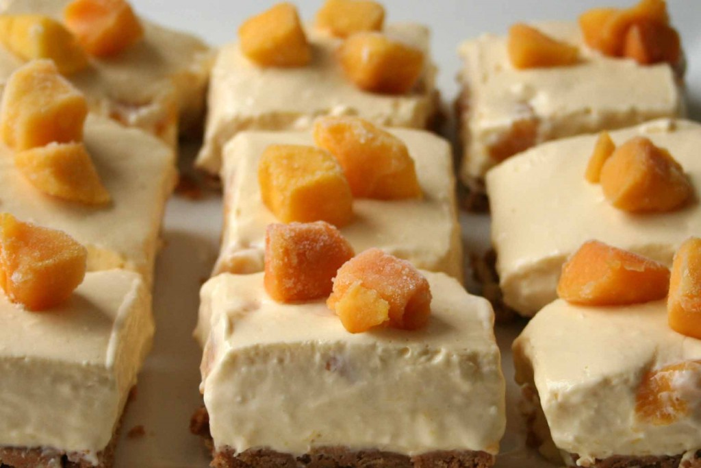 Mango-cheesecake-slice-featured-2