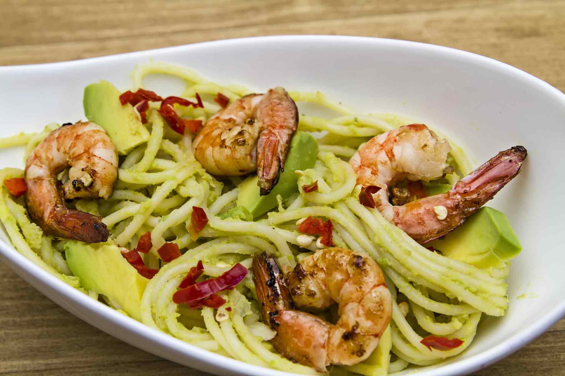 Avocado, Chilli and Prawn Spaghetti - Mum's Pantry