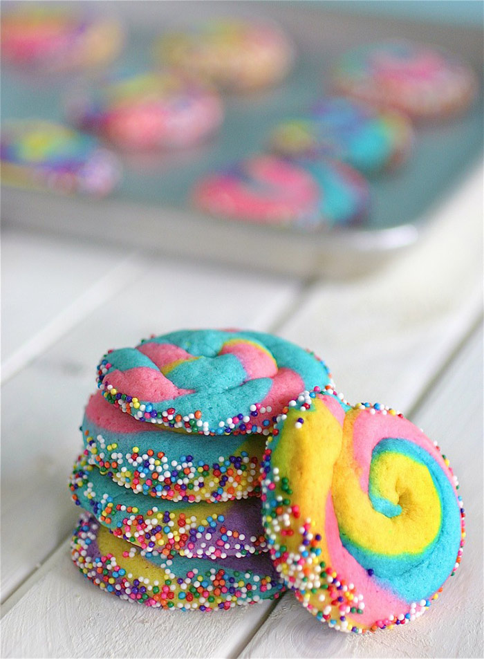 Dr-Seuss-Rainbow-Cookies