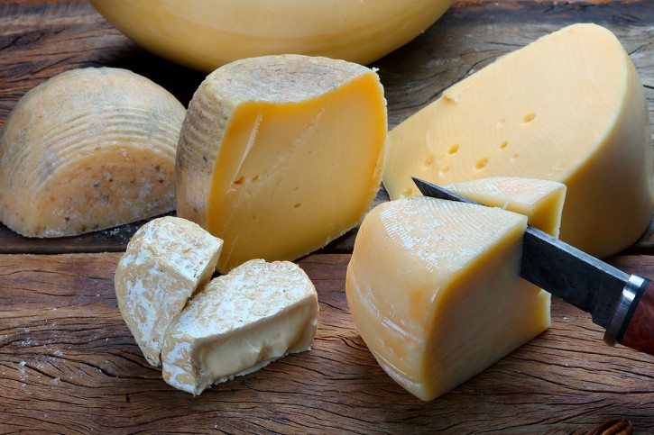 does cheese cause dementia
