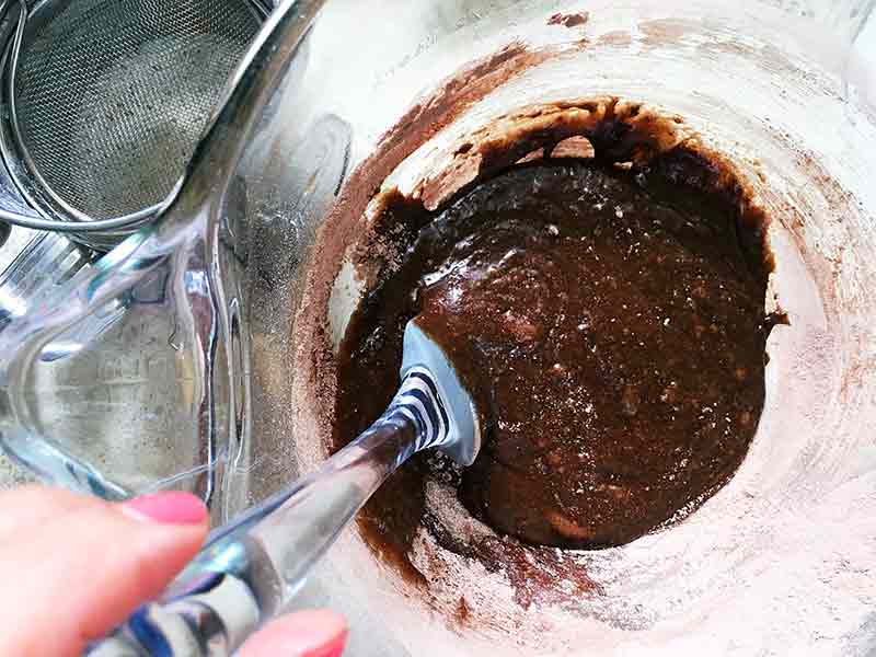 Chewy Chocolate Slice Recipe