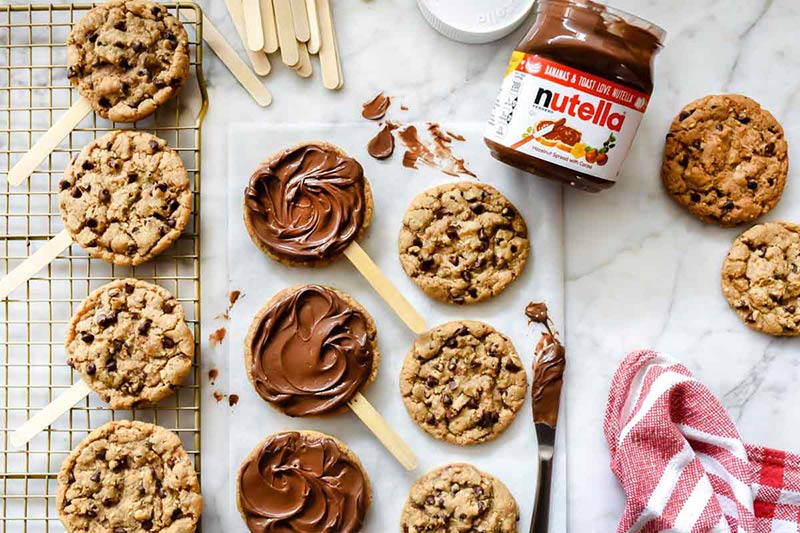Nutella, chocolate chip cookies, pops World Nutella Day